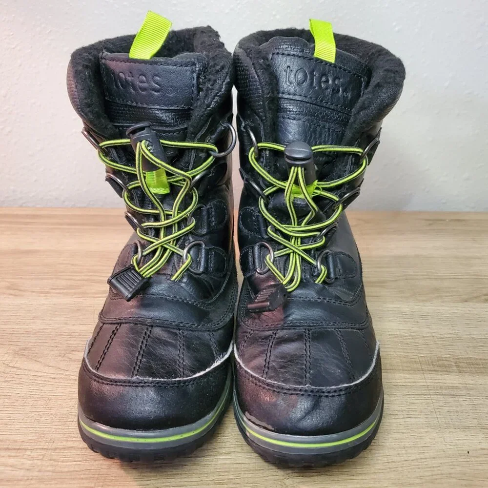 Totes Snow Boots Size 3